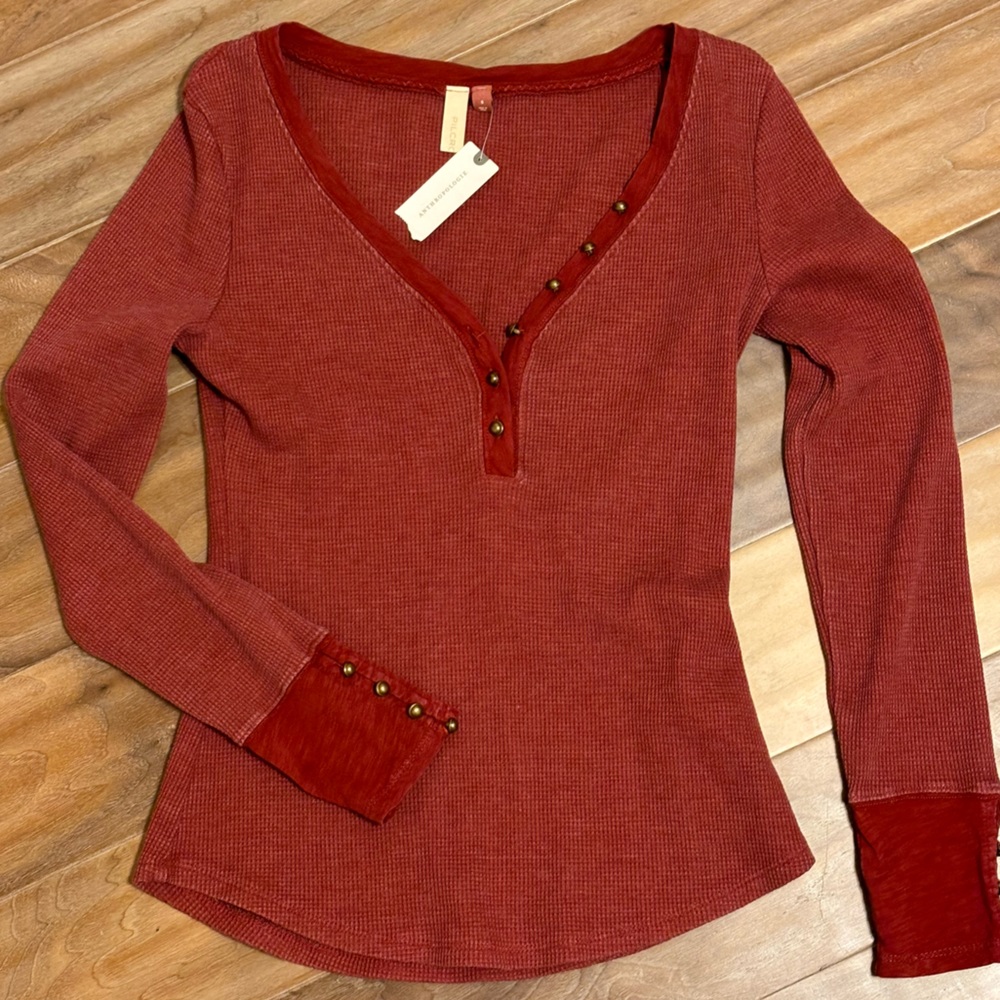 Pilcro waffle V-neck